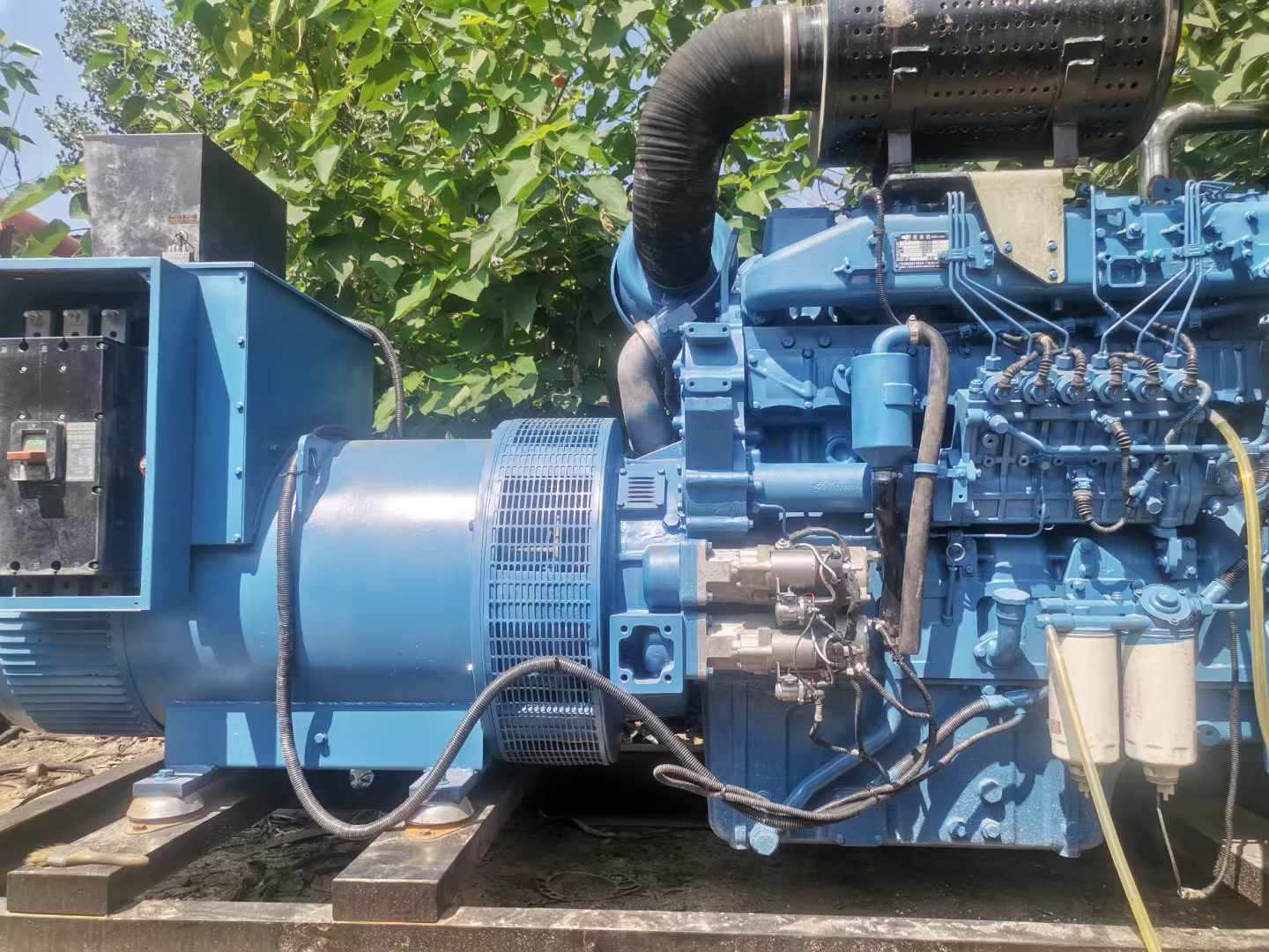 巴州详细说明降低 800kW 柴油发电机输出电流波动的方法